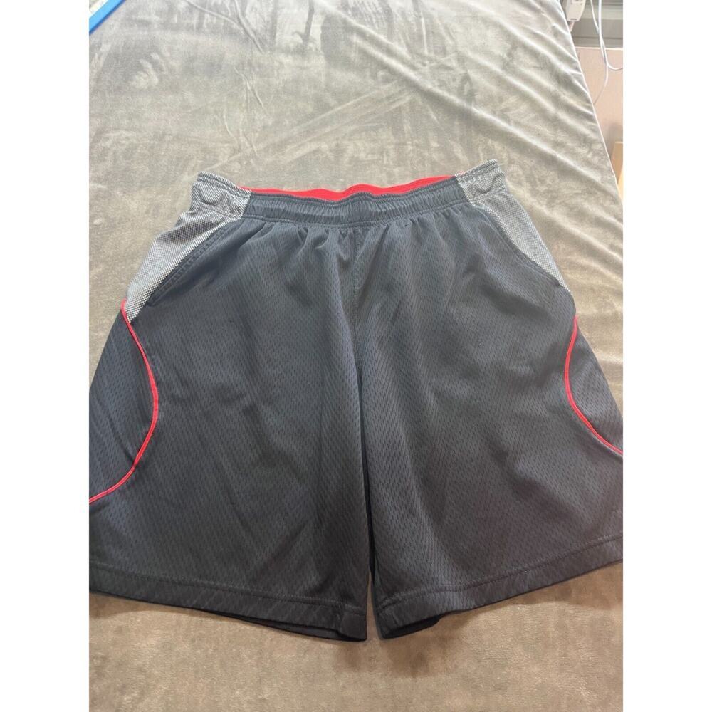 And1 Mens Size XL Basketball Gym Workout Shorts Gray Red Trim Drawstring